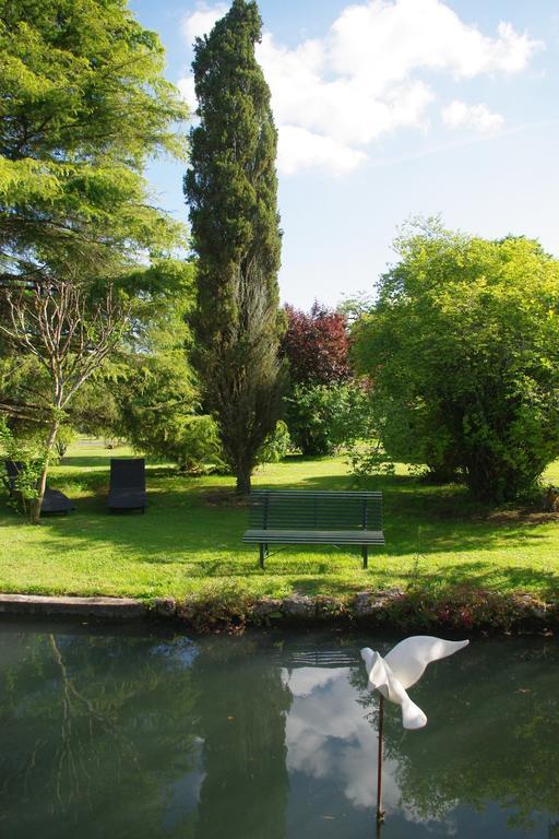 Vila Moulin De Coupigny Fontenille-Saint-Martin-d'Entraigues Pokoj fotografie