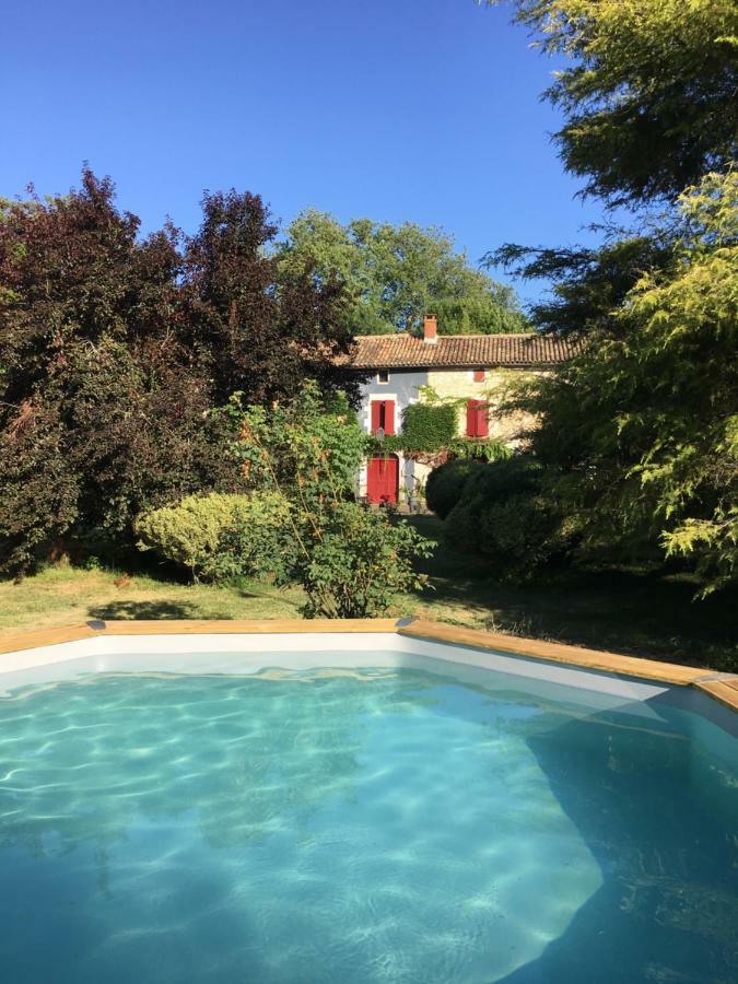 Vila Moulin De Coupigny Fontenille-Saint-Martin-d'Entraigues Exteriér fotografie